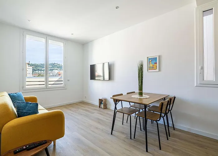Daire Le Logis Cannois Au Calme En Centre-ville Cannes